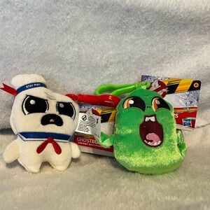 Hasbro Plush Ghostbusters Stay Puft & Slimer.